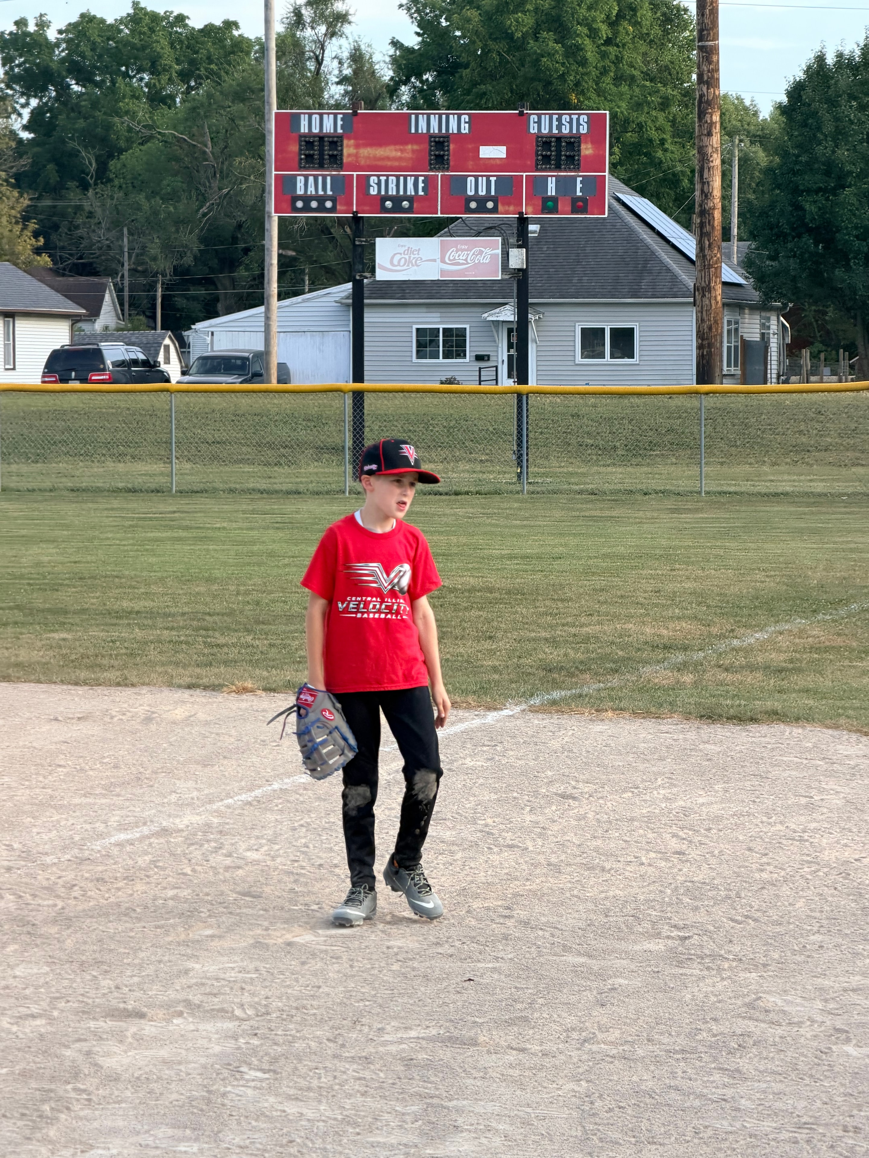 Velocity player fielding at first base
