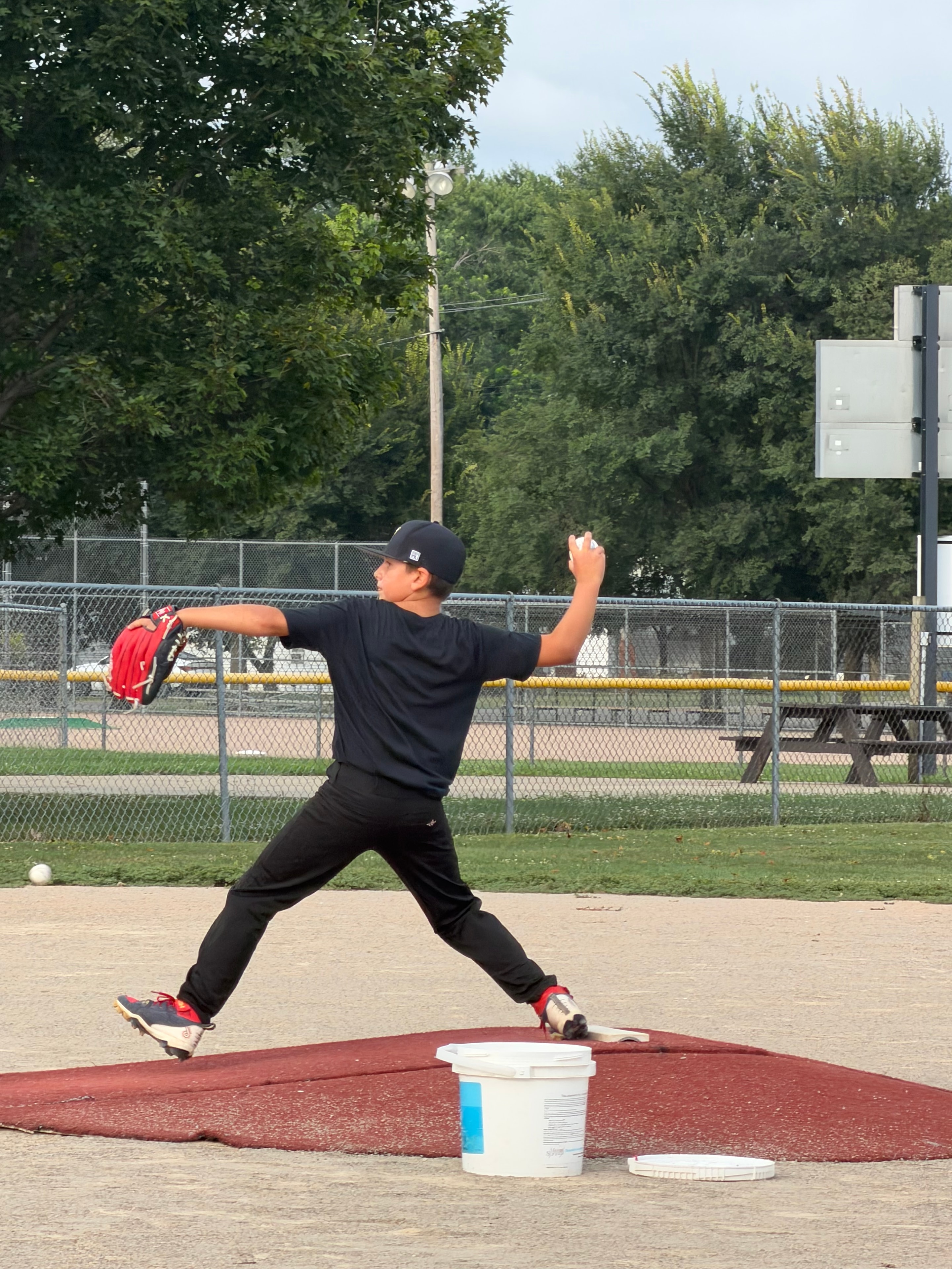 Velocity pitcher in action